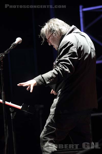 GLENN BRANCA ENSEMBLE - 2011-05-28 - PARIS - Espace Charlie Parker - Grande Halle - 